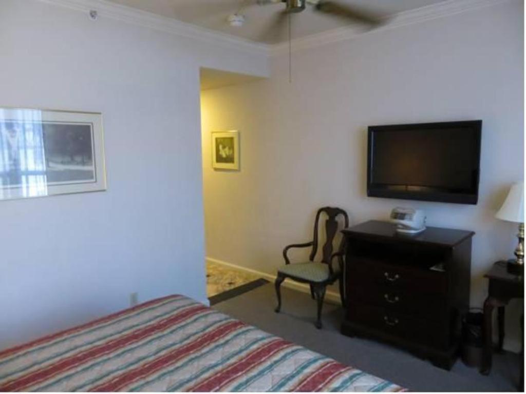 Hilgard House Westwood Village Hotel Los Angeles