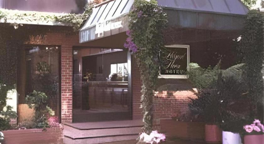 Hotel Hilgard House Westwood Village Los Angeles
